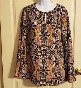 American City Wear brand bell-sleeved blouse size XL